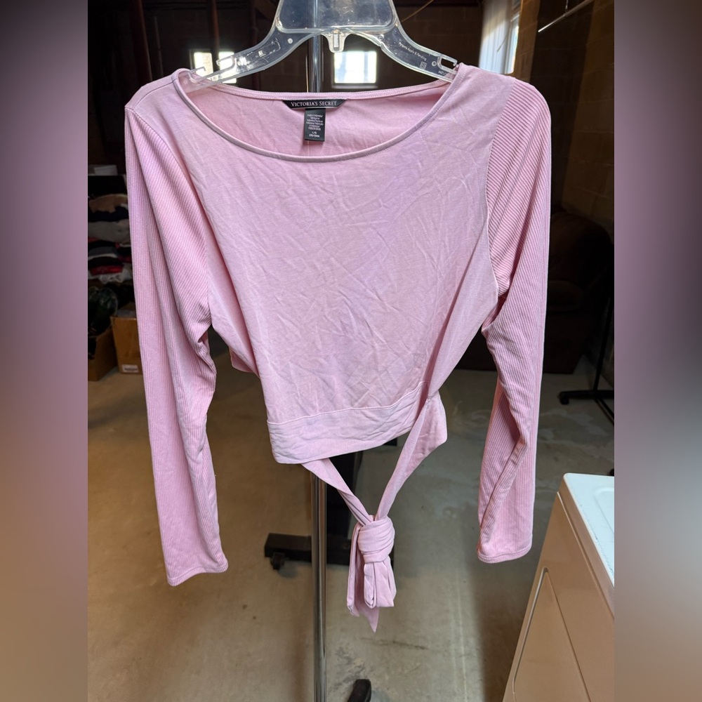 Victoria's Secret Light Pink Tie-Front Crop Top